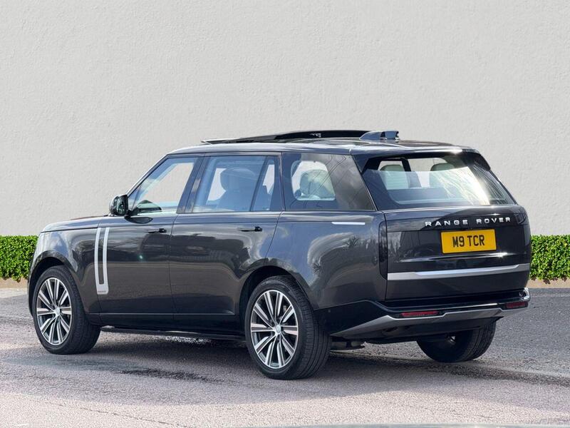 Land Rover Range Rover view 5