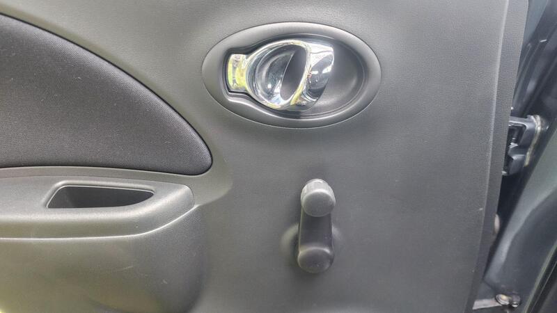 2013 Nissan Micra — photo 32