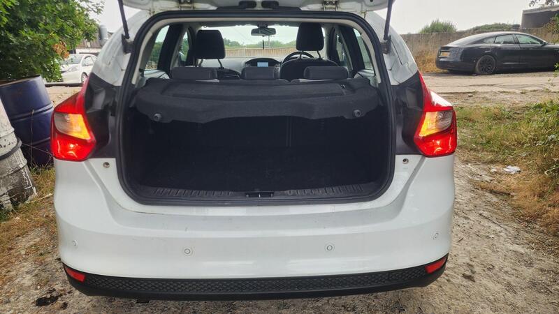 2014 Ford Focus — photo 9
