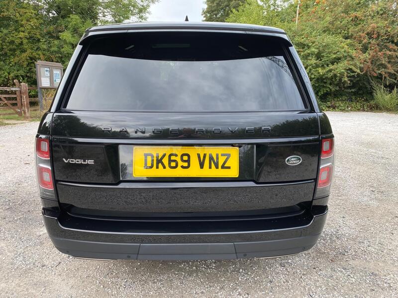 Land Rover Range Rover view 6