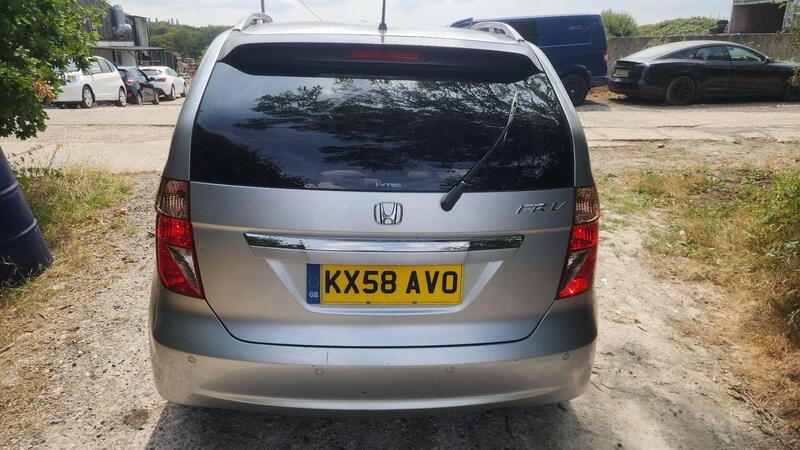 2008 Honda FR-V — photo 8