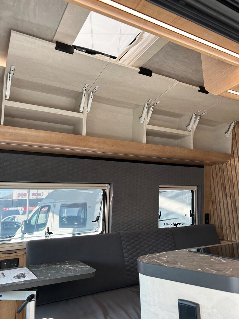 Globe-Traveller Falcon 2XS — image 25