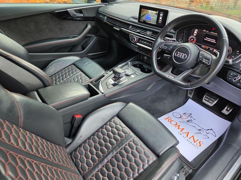 Audi RS5 view 5