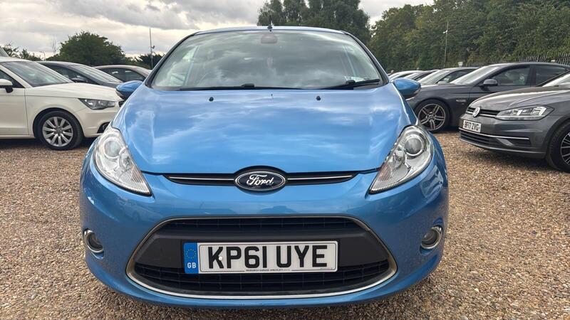 Ford Fiesta view 5