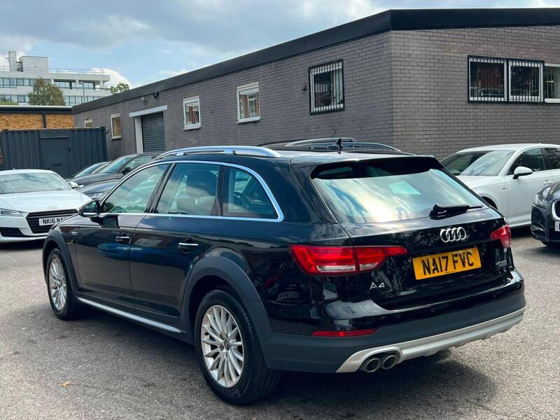 Audi A4 Allroad view 4