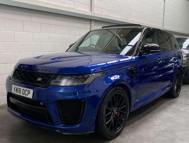 Land Rover Range Rover Sport view 3