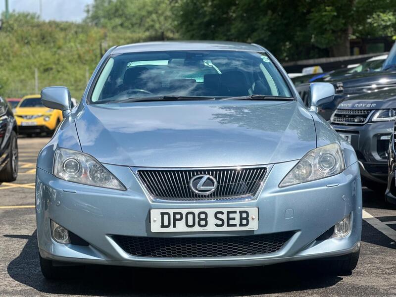 Lexus Is view 3