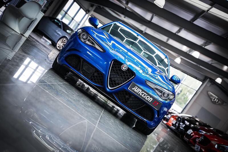 Alfa Romeo Giulia view 4