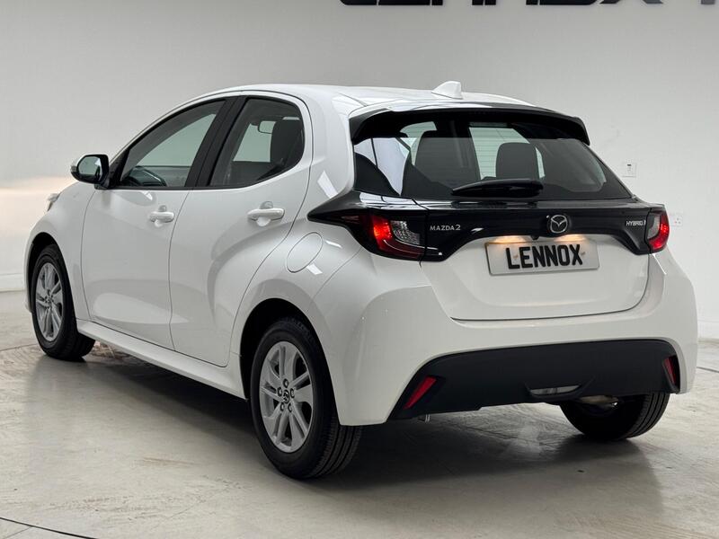Mazda Mazda2 view 4