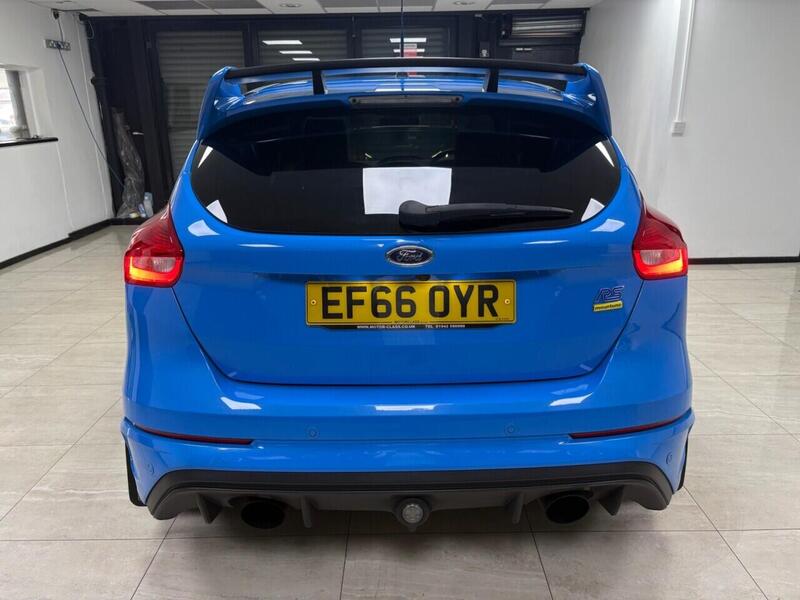 Ford Focus view 4