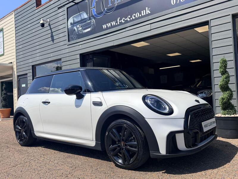 Mini Cooper main image