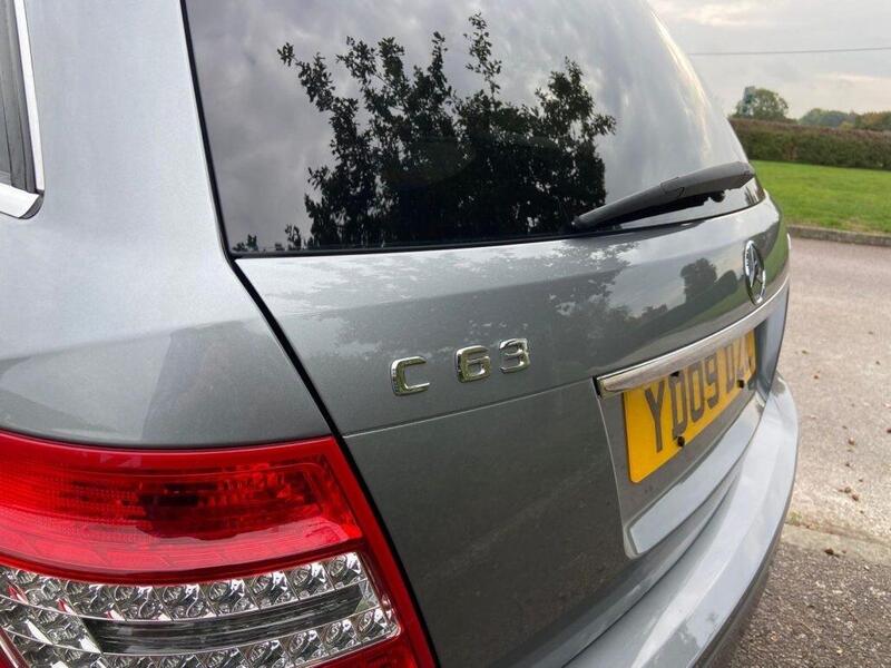 Mercedes-Benz C Class view 5