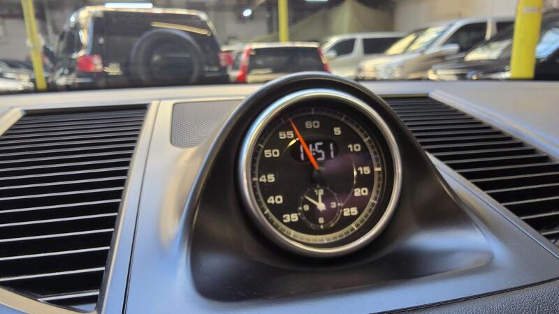 Porsche Macan view 7