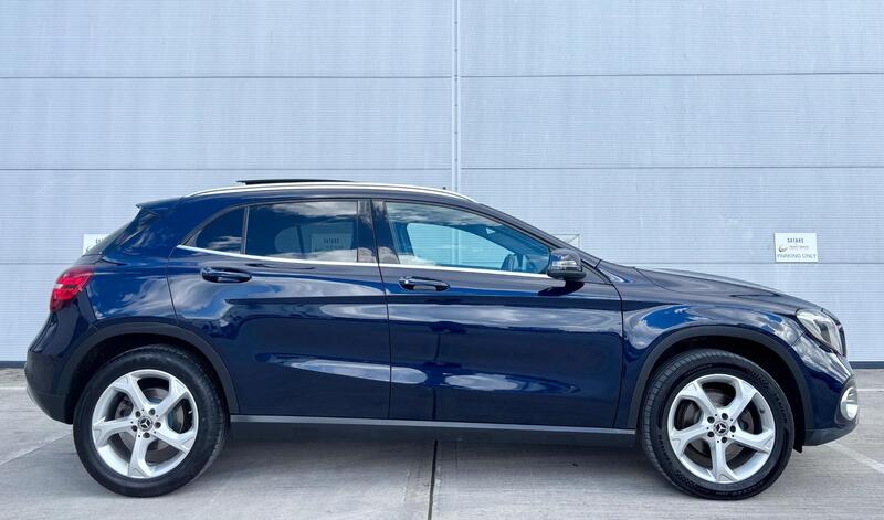 Mercedes-Benz Gla view 4