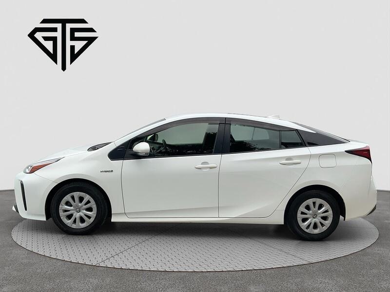 Toyota Prius view 6