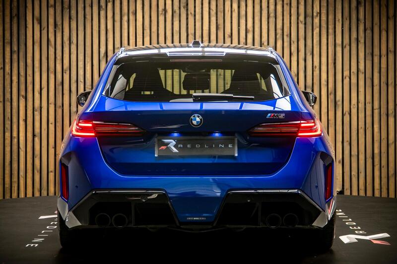 BMW M5 view 6