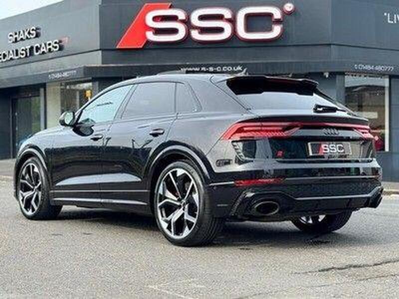 Audi Audi RSQ8 view 2