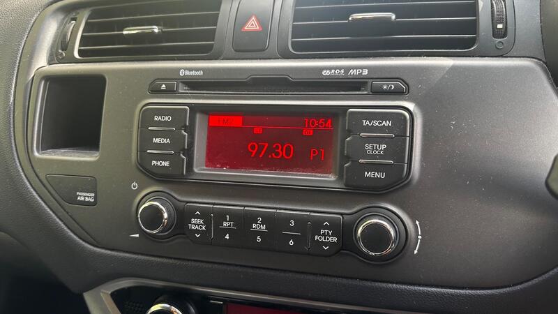 2013 Kia Rio — photo 19