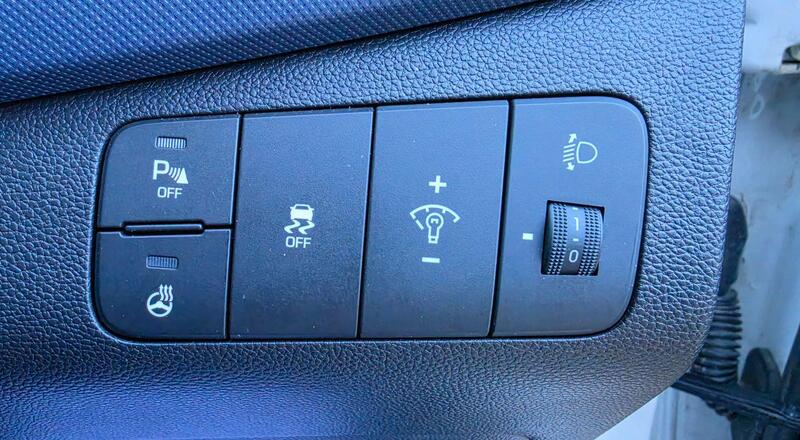 Hyundai i10 1.2 Premium SE Auto Euro 6 5dr thumbnail 33