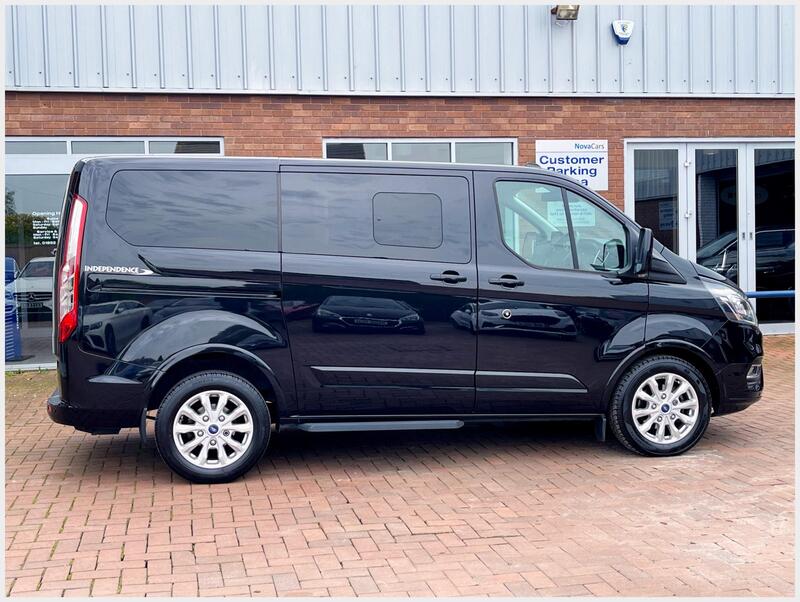 Ford Tourneo Custom view 22