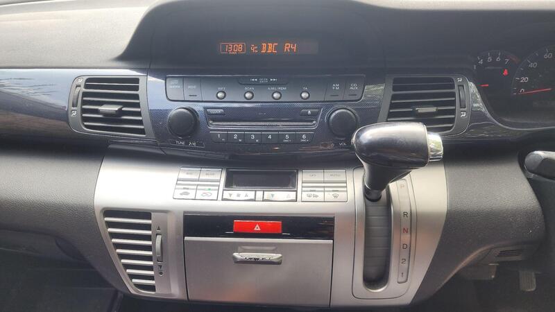 2008 Honda FR-V — photo 21