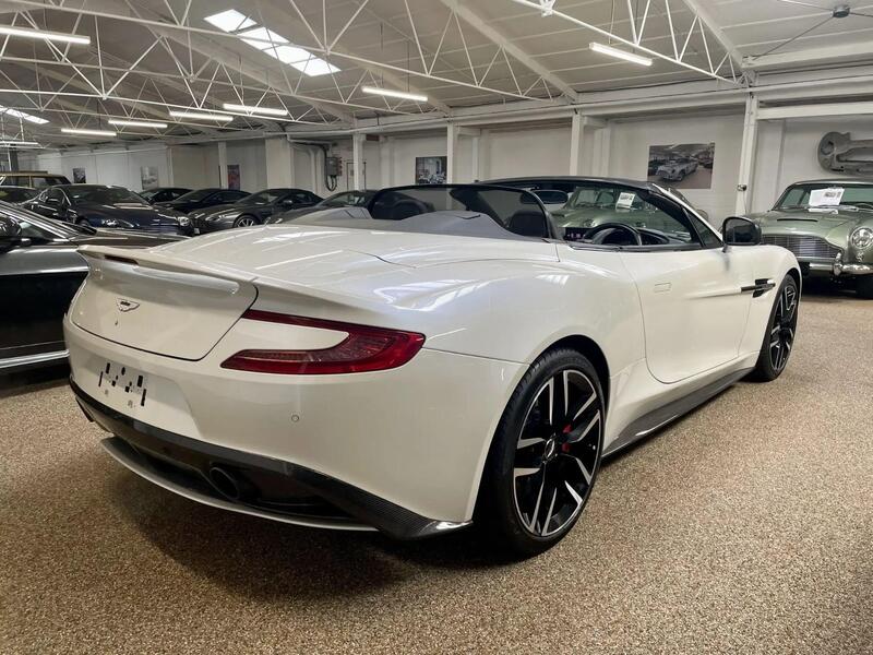 Aston Martin Vanquish view 3