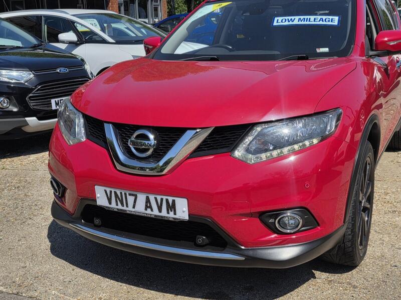 Nissan X-Trail view 7