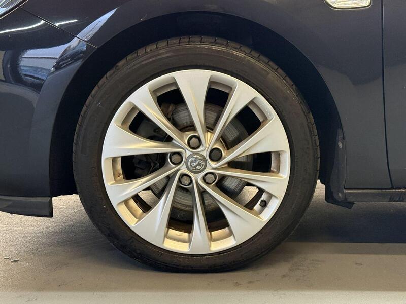 Vauxhall Astra view 43