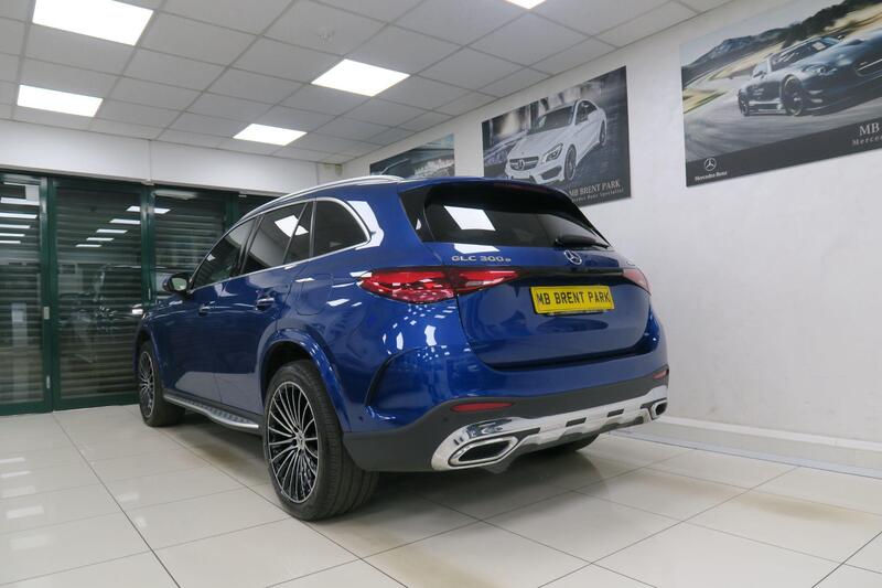 Mercedes-Benz Mercedes-Benz GLC view 4