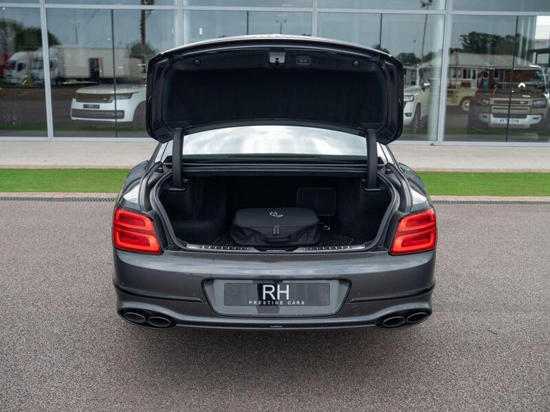 Bentley Flying Spur view 7