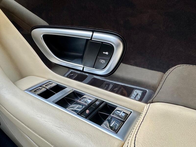 Bentley Continental view 28