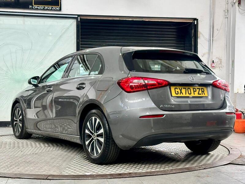 Mercedes-Benz A Class view 3
