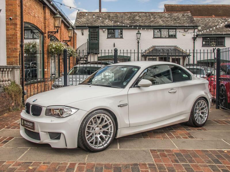 BMW 1 Series view 6