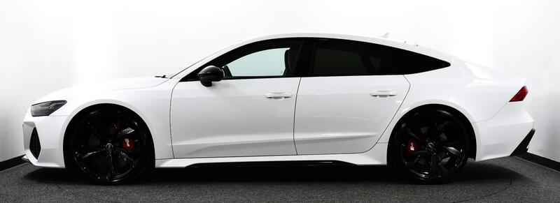 Audi RS7 view 7