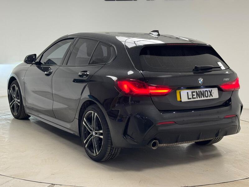 BMW 1 Series view 2