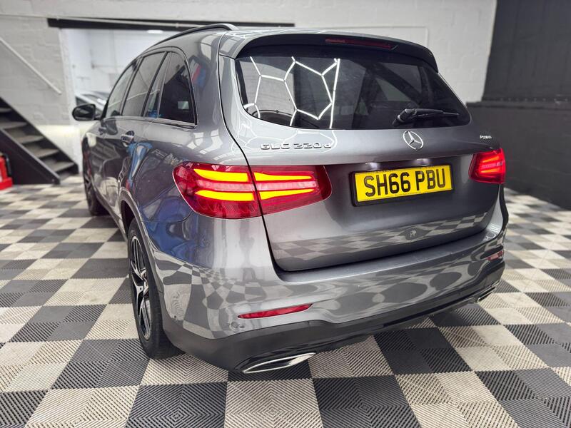 Mercedes-Benz GLC view 19
