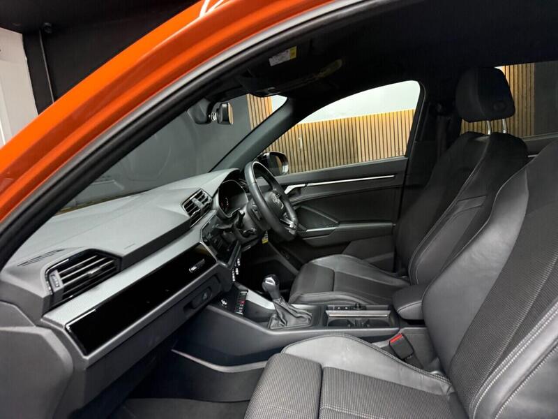 Audi Q3 view 2