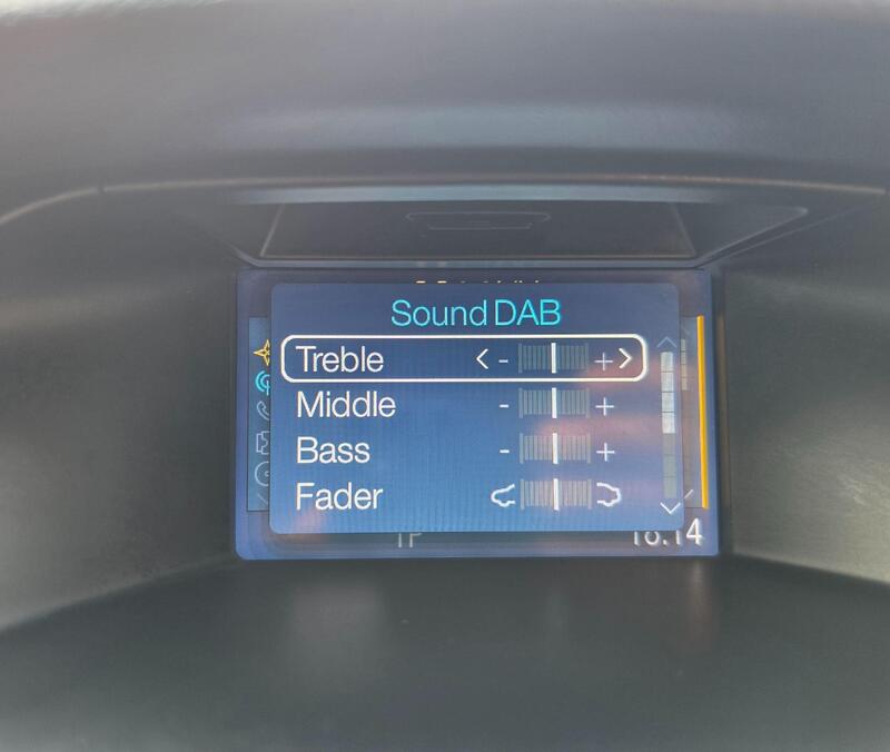 Ford Focus 1.0T EcoBoost Titanium Navigator Euro 5 (s/s) 5dr thumbnail 42