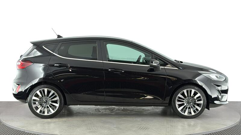 Ford Fiesta view 3