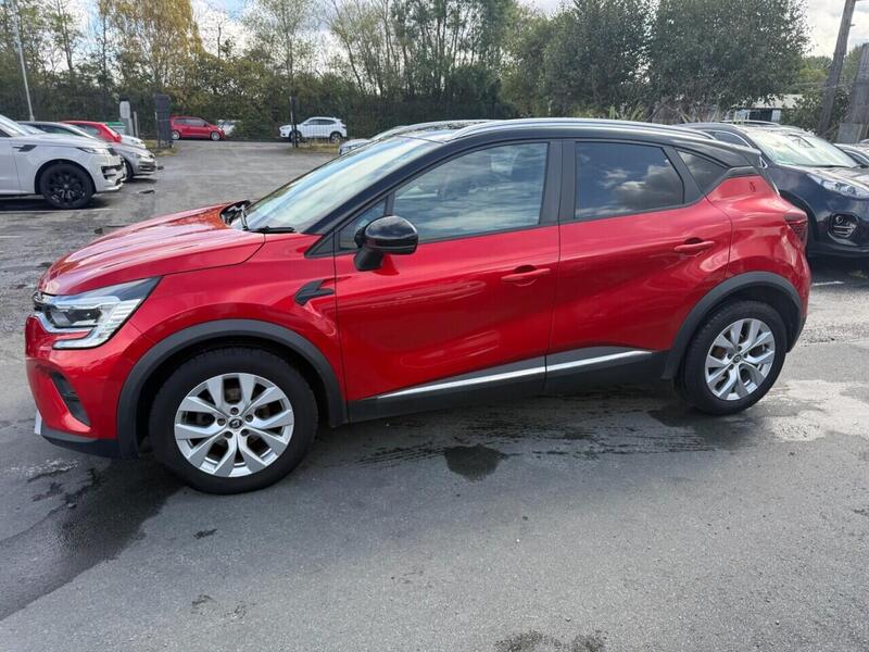 Renault Captur view 4