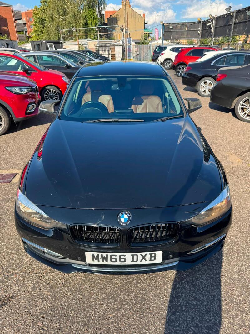 BMW 3 Series view 5