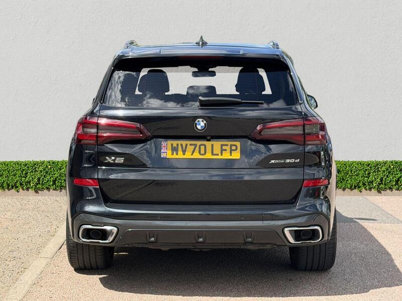 BMW X5 BMW X5 view 6