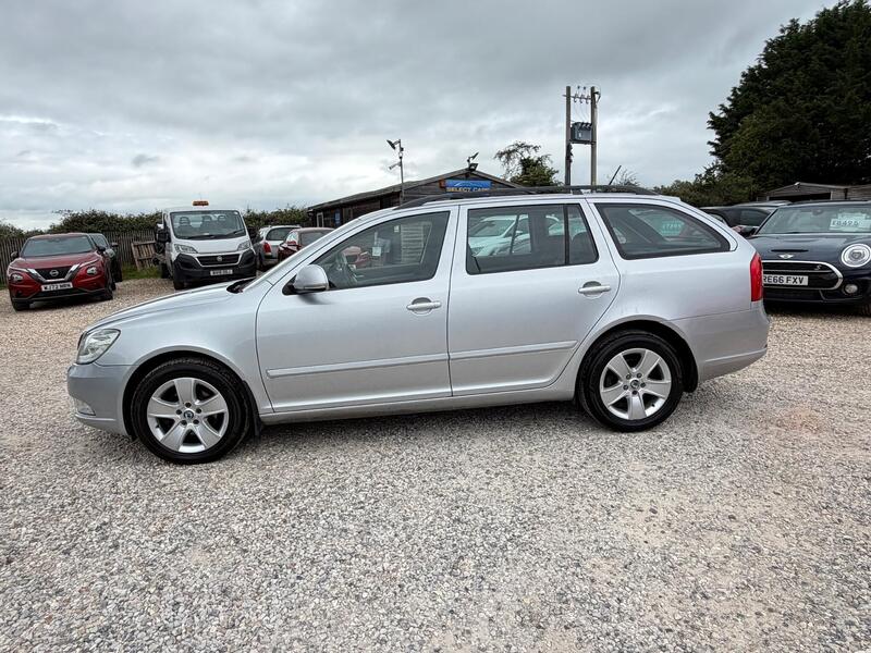 Skoda Octavia view 6
