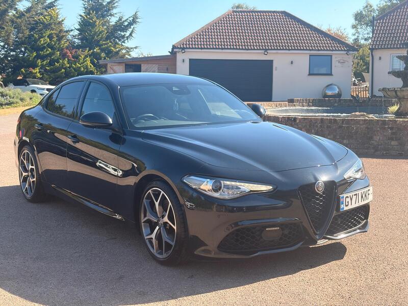Alfa Romeo Giulia view 3