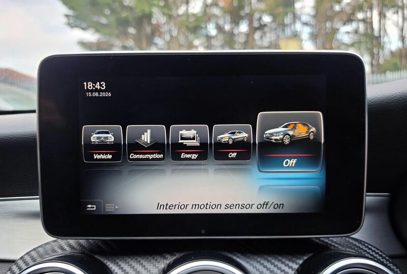 Mercedes-Benz C Class 2.1 C300dh AMG Line (Premium Plus) G-Tronic+ Euro 6 (s/s) 4dr thumbnail 50