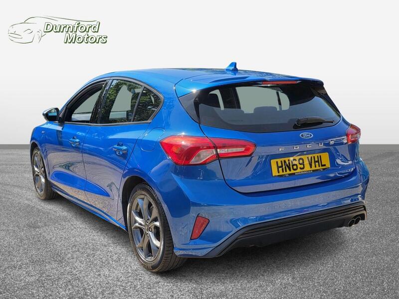 Ford Focus view 6