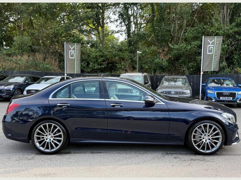 Mercedes-Benz C-Class view 5