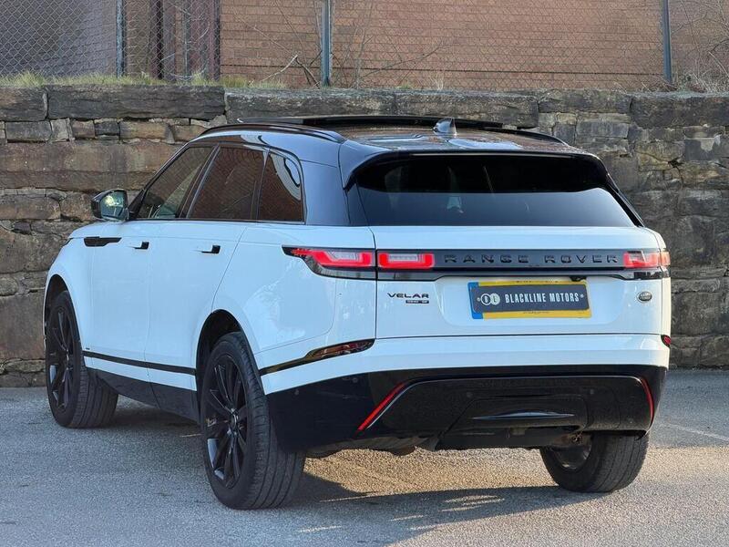 Land Rover Range Rover Velar view 5
