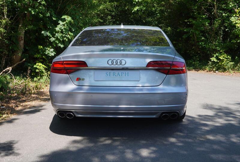 Audi Audi S8 view 6