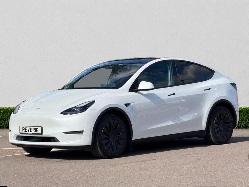 Tesla Model Y view 3